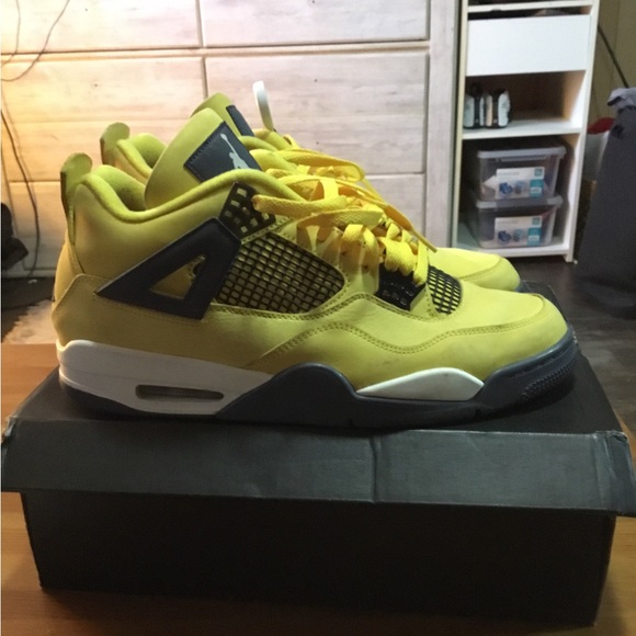 Jordan retro 4 lightning - Picture 3 of 4